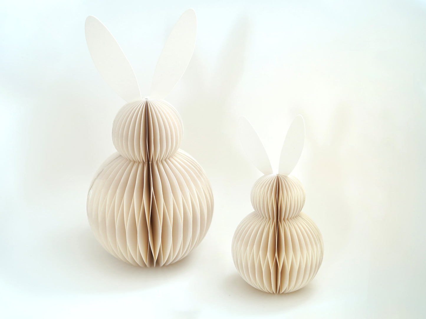 Honeycomb Hase aus Papier weiß