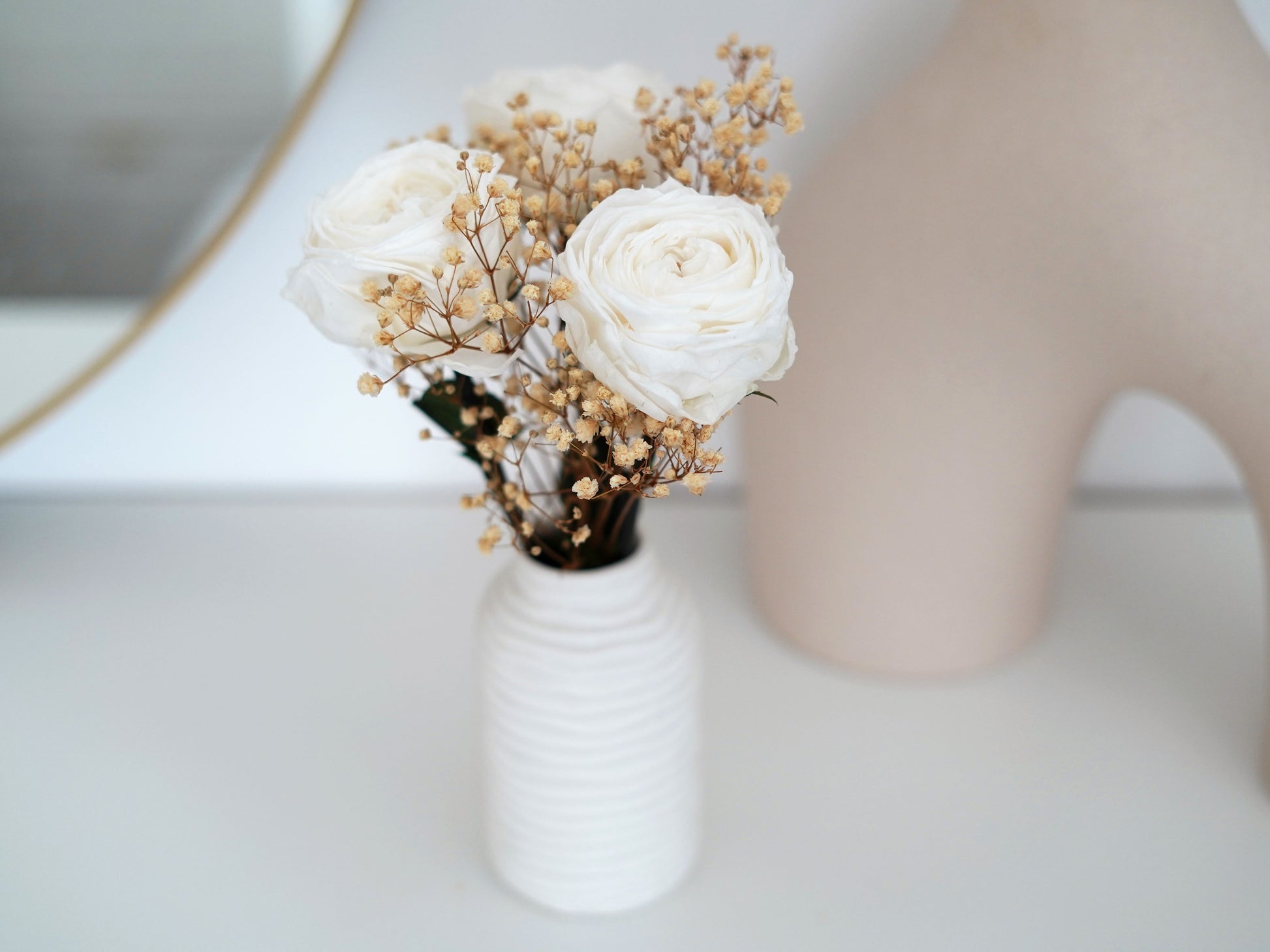 Trockenblumenstrauß: Konservierte echte Rose – Englische Infinity-Rose weiß