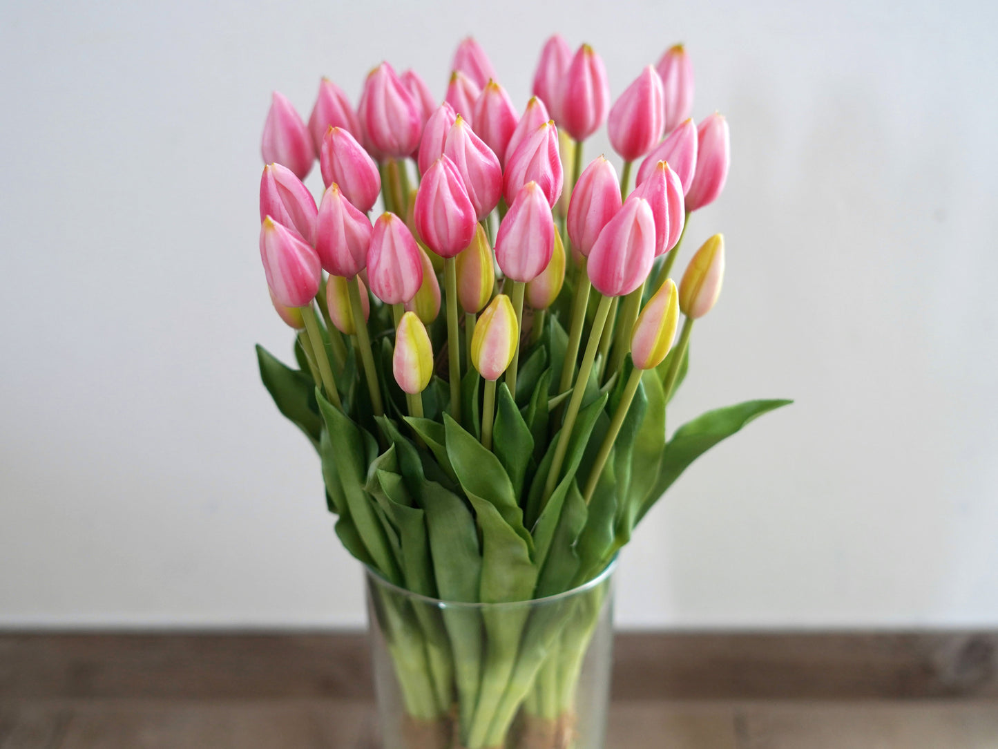 Künstliche Tulpen rosa/pink im Bund –  realistische Tulpen 44 cm Länge für Vase und Tischdeko